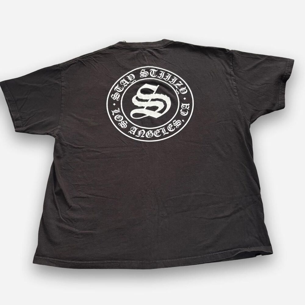 Men's Black and Grey T-shirt